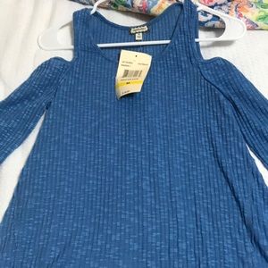 cold shoulder eyeshadow clothing top